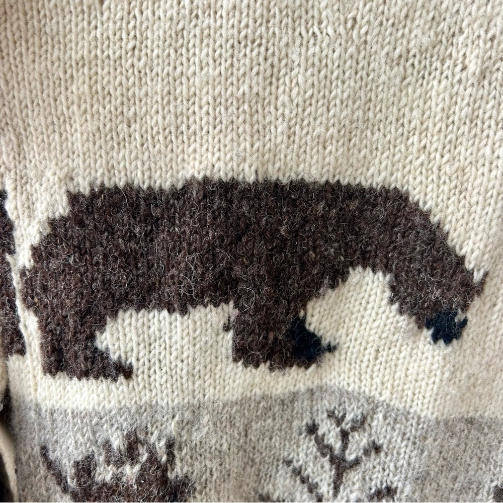 Motif Vintage 90s Wool Intarsia Moose Bear Chunky Knit Intarsia Sweater Size M - Picture 9 of 15